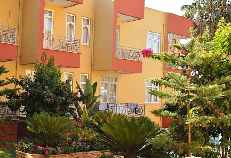 Camyuva Motel Кемер Екстериор снимка